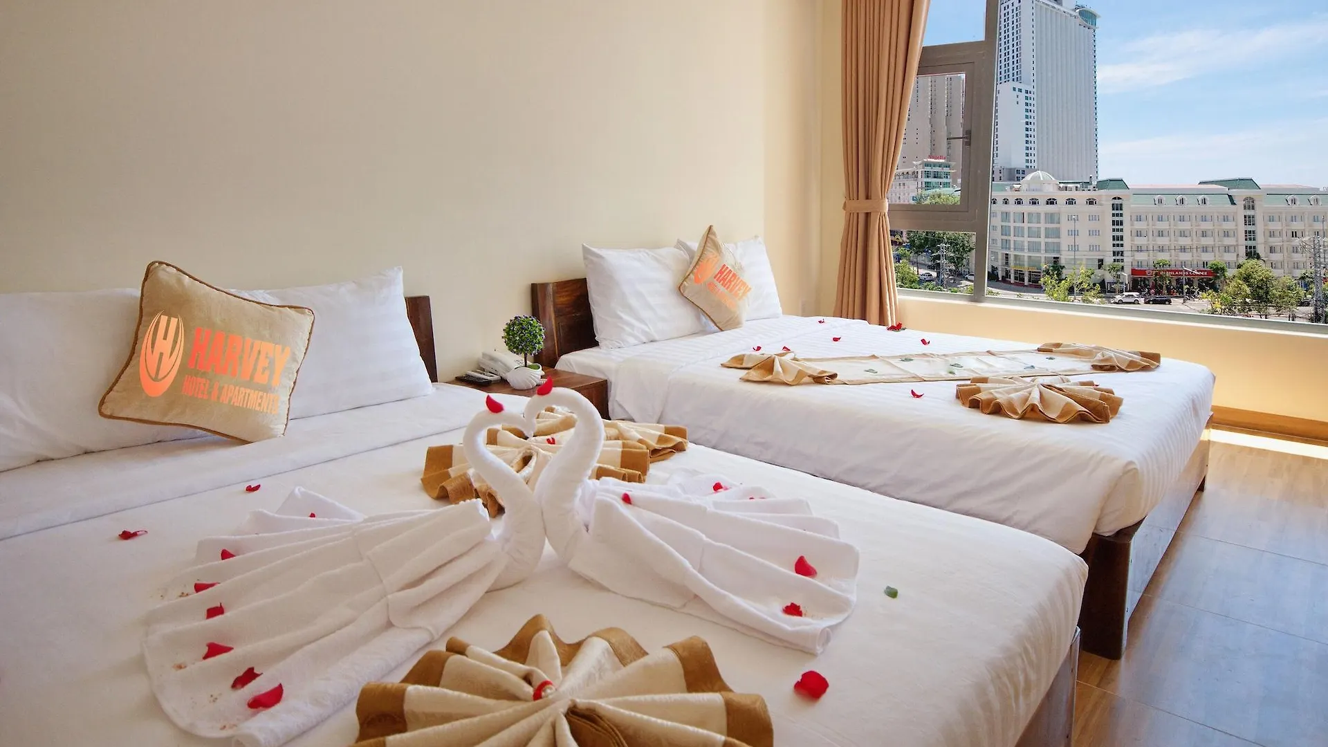 Harvey Hotel & Apartments Нячанг