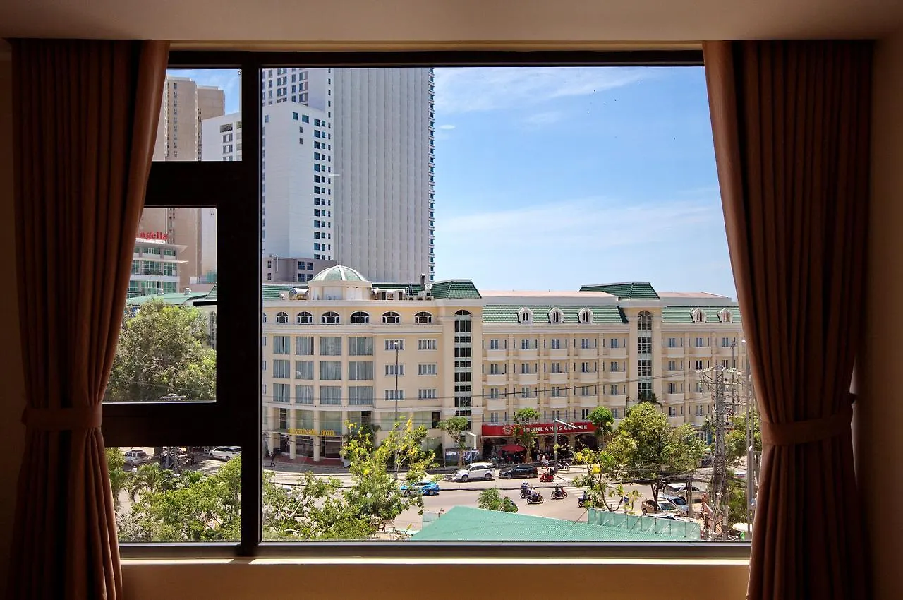 Harvey Hotel & Apartments Нячанг