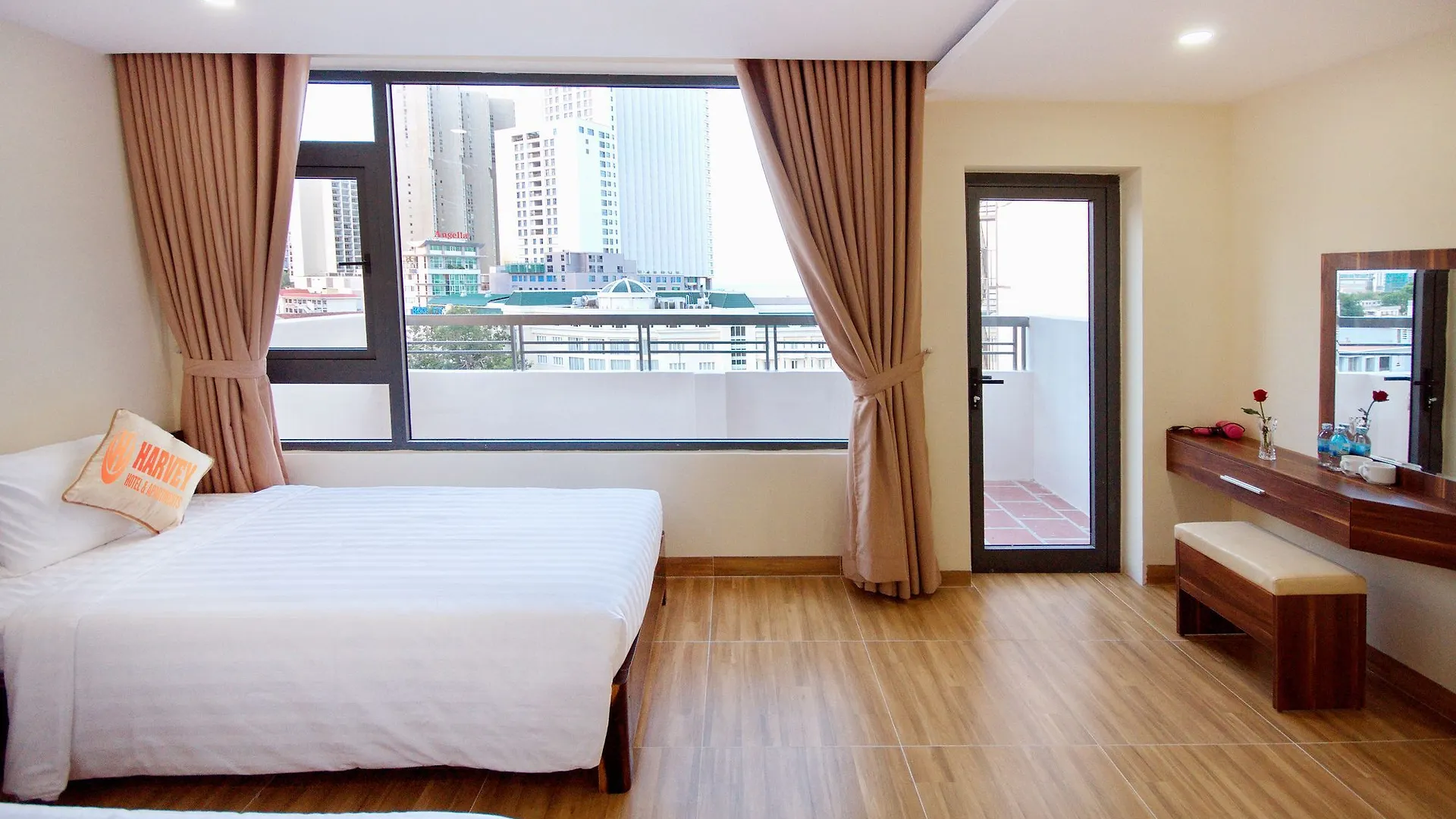 Harvey Hotel & Apartments Нячанг