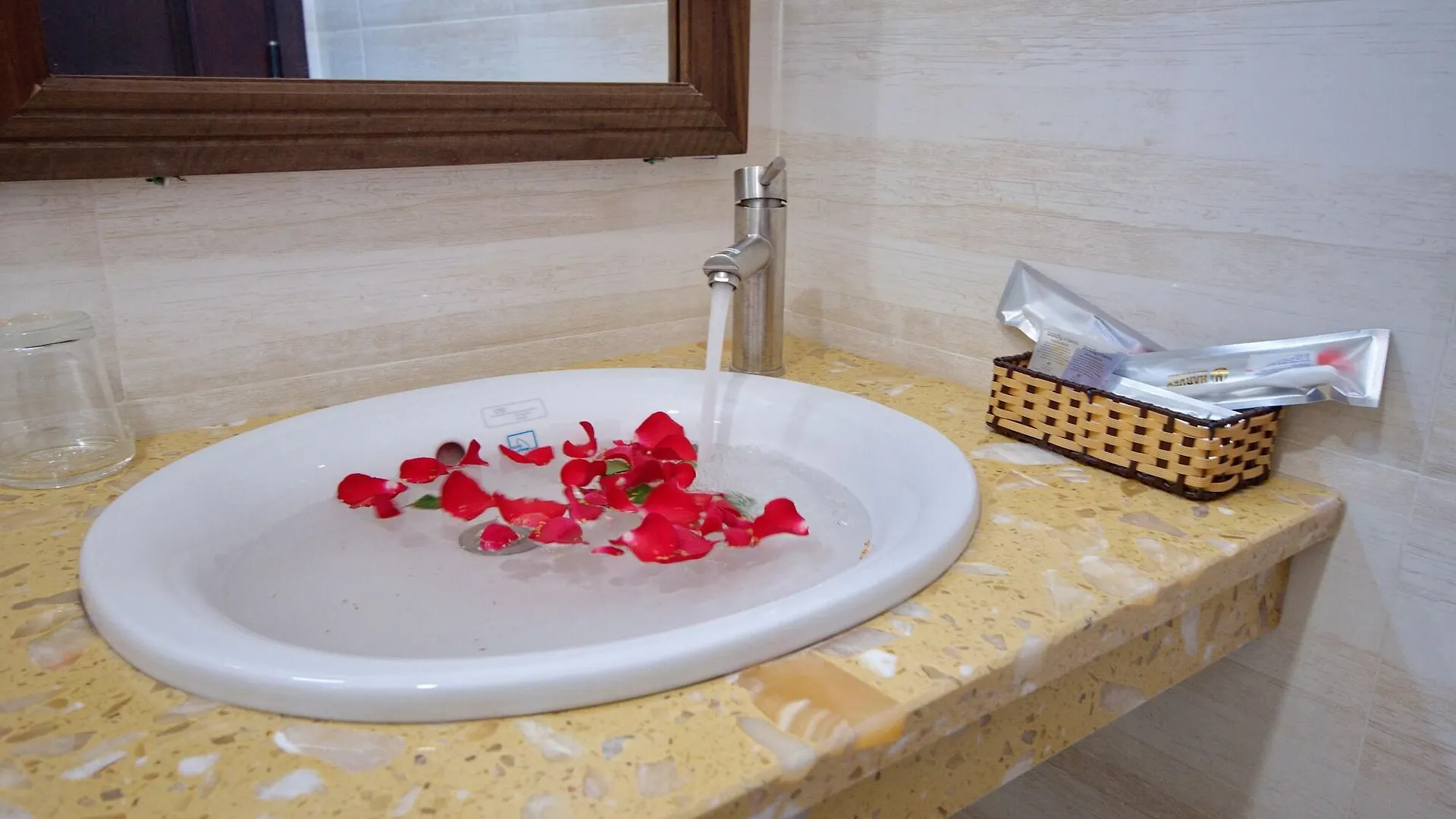 Harvey Hotel & Apartments Nha Trang