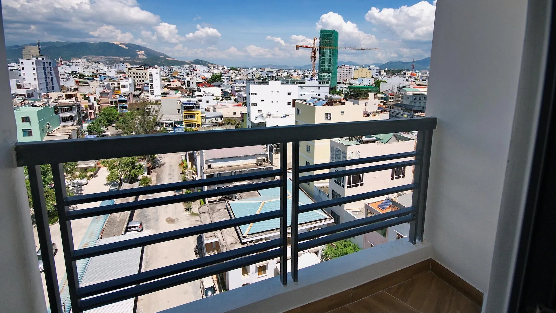 Harvey Hotel & Apartments Nha Trang