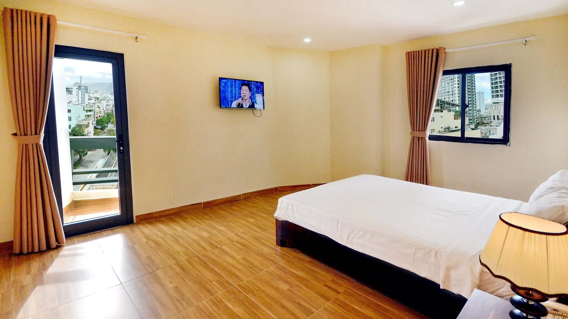 Harvey Hotel & Apartments Nha Trang 3*,